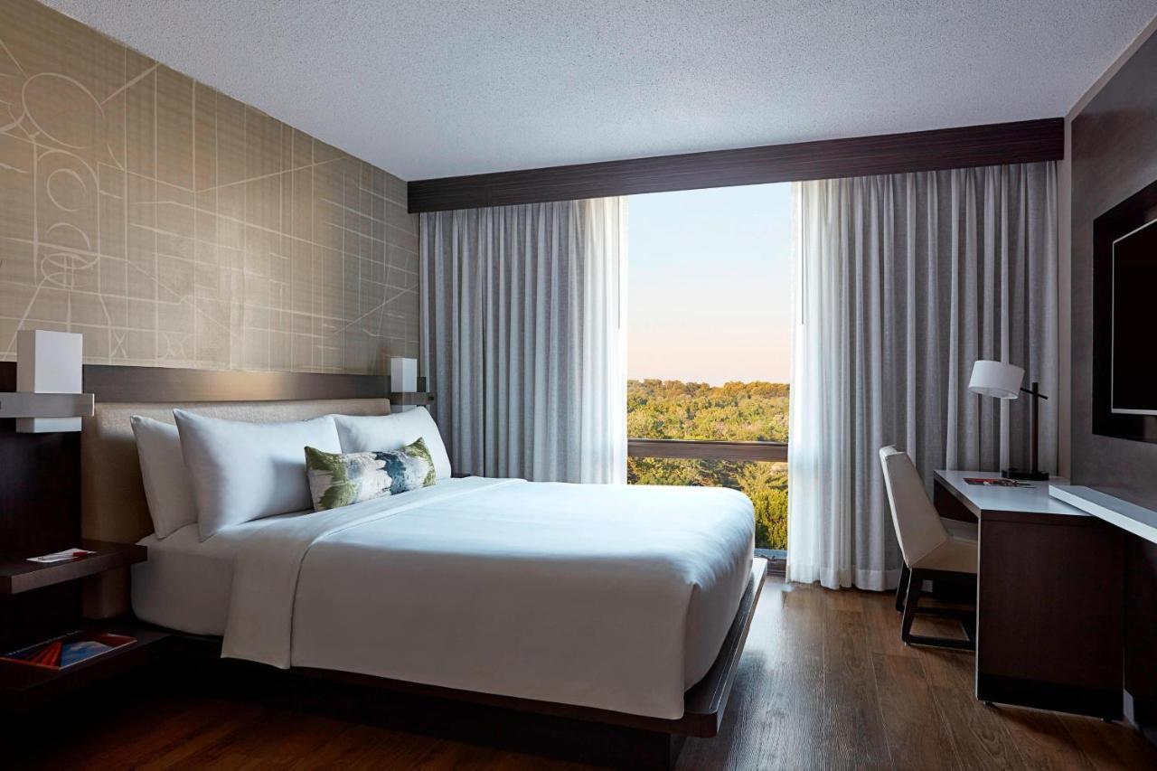 Chambre Double ou Lit King-Size